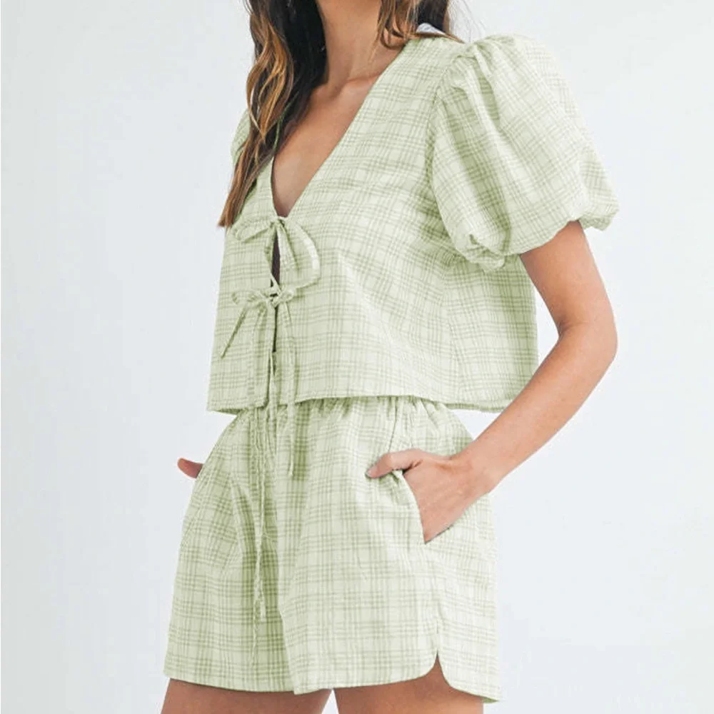 Set Puff Sleeve Top and Shorts Set - Picture 10 of 11